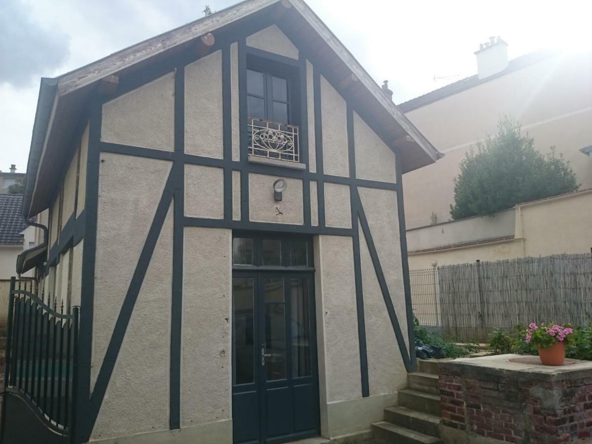 Les Lumieres D'Epernay Villa Exterior foto